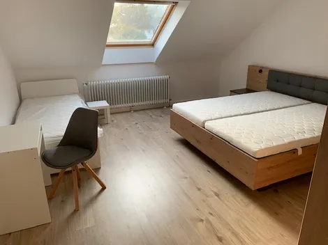 Gästehäuser Nicole + Anja, 30989 Gehrden + 30966 Hemmingen, WLAN, Küche, WC/Bad - 17
