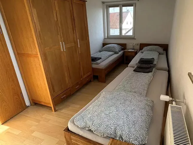 .: Monteurzimmer: Günzburg, Leipheim, Ichenhausen, Burgau :.