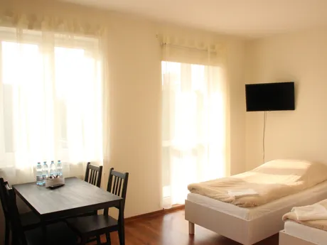 05-820 Piastów - Dom gościnny Fredry 8, Piastów