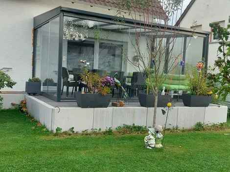 2 Wohnungen und 1 Apartment
