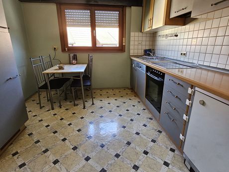 71111 Baden-Württemberg - Waldenbuch - Schöne Unterkunft mit 6 x 2 (Wohnung) Betten in Waldenbuch (Stuttgart / Sindelfingen / Böblingen / Tübingen / Reutlingen)