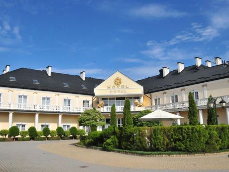 36-072 Świlcza - Hotel Royal