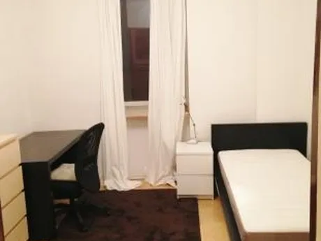 70197 Stuttgart - Gemütliches Zimmer im Herzen von S-West