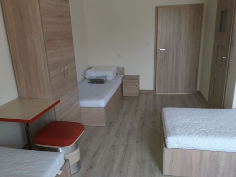 NOWE i NOWOCZESNE POKOJE! Wynajem pokoi pracowniczych w KOBYŁCE!