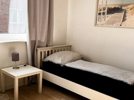 21279 Wenzendorf - Haus für 6-12 Personen - 6 Zimmer, Küche, 2 Bäder