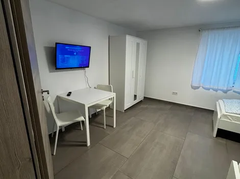 Wohnhaus mit 2 separaten Wohneinheiten - 6