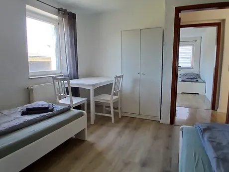 04575 Neukieritzsch - Apartments in Neukieritzsch | 15 Min nach Leipzig Süd, Lippendorf, Zwenkau, Böhlen, Rötha, Born