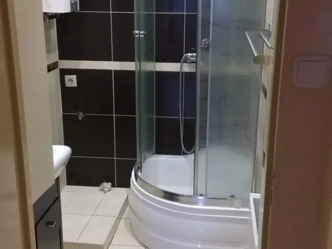 Zimmer in Halle (Saale) mówimy po polsku