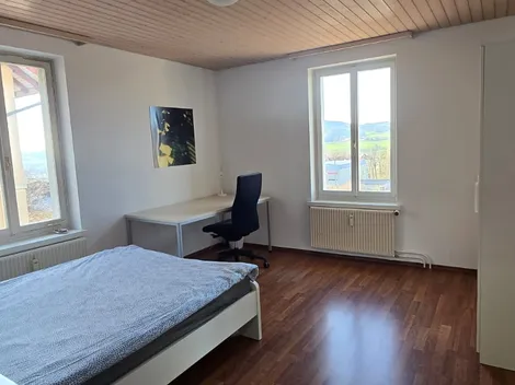 Möblierte Zimmer in St. Gallen City Center // günstige Monatszimmer - sauber, hell und freundlich - 5