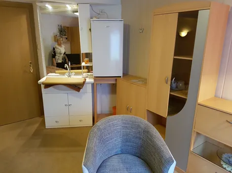 Villa am Aschenberg Monteurzimmer Zimmervermietung Fremdenzimmer Ferienzimmer - 9