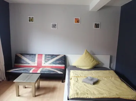 Monteurzimmer, Einzelzimmer, Hessisch Lichtenau / Küchen