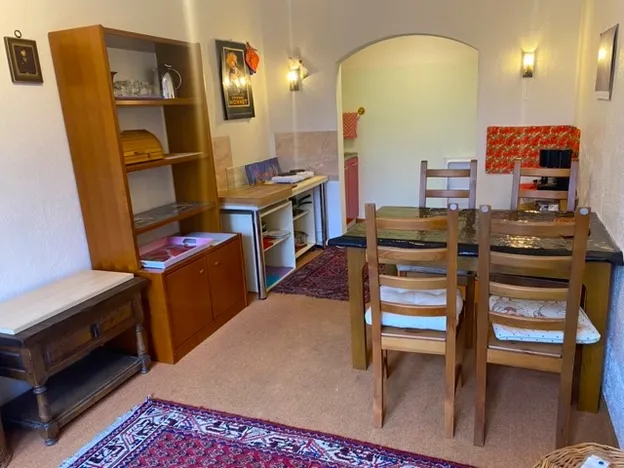 Monteurwohnung Neustadt/Weinstraße - 4Personen-Parkplätze