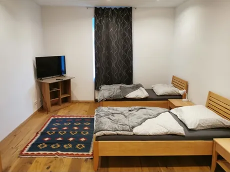Monteurwohnung mit Parkplatz und Garten