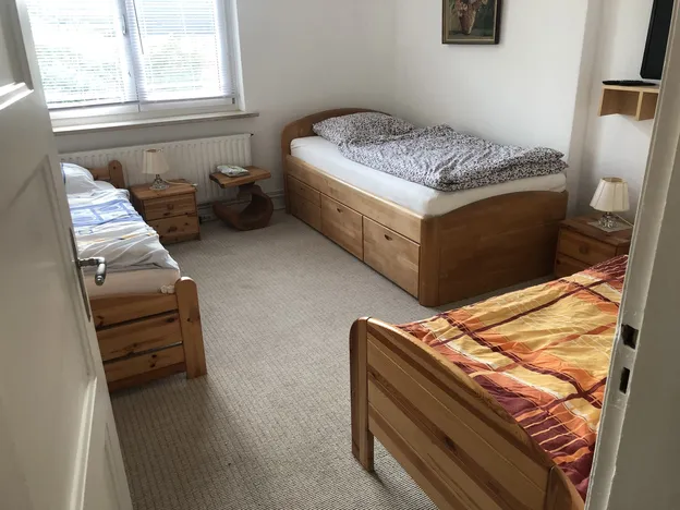 Unterkunft Ferienzimmer Montuerwohnung bis 7 pers