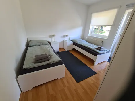 Monteurhaus am Feldrand