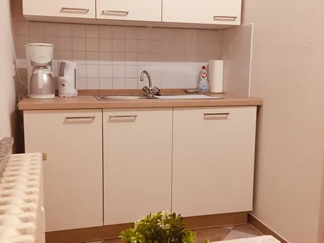 Ferienwohnungen "Am Theater" - top Ausstattung, bis zu 12 Personen - 10