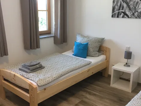 Schmid - Zimmer auf Zeit