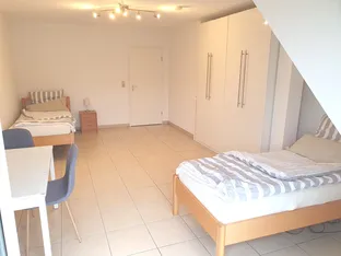 Monteurwohnung 	>3Monate, 20€ /  furnished apartment, >3months, 20€