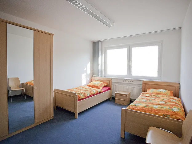 Super günstig - Happy Worker Berlin / Potsdam / Ludwigsfelde / Michendorf / Werder - 1 A Lage bei Berlin - Potsdam - Ludwigsfelde, süd- u. westlicher Ring, Parkplätze gratis!