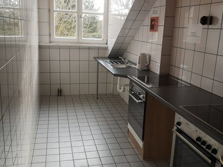 A&M GmbH Kwatery Robotnicze