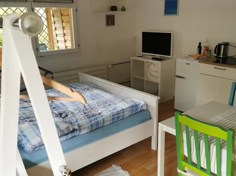 bed&breakfast Erlach/ ca. 30 Automin. vom AKW Mühleberg entfernt