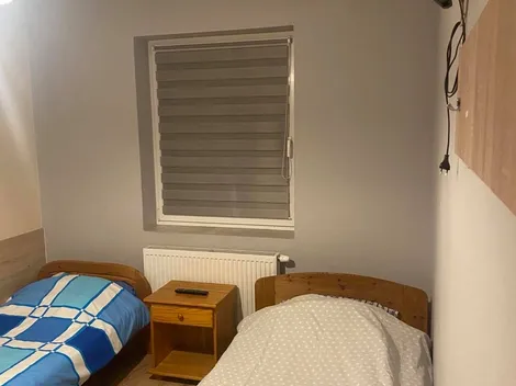 Dom dla 20 pracowników / Milanówek