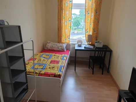 Große Unterkunft direkt in Brunsbüttel - 3