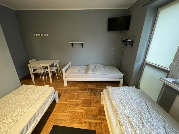 Kwatery Pracownicze Warszawa Ząbki | Pokoje dla pracowników w Warszawie | Tanie Spanie Warszawa | Pokoje Pracownicze Warszawa | Kwatery dla Pracowników
