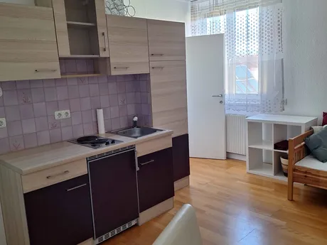 4020 Linz - Zentrale 38 m2 Wohnung mit eigenem Schlafzimmer
