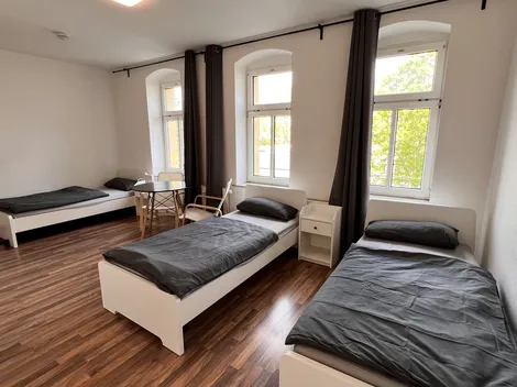 Wohnwerk54 -Monteurunterkunft in Chemnitz + Bad + Küche
