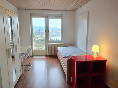 Möblierte Zimmer in St. Gallen City Center // günstige Monatszimmer - sauber, hell und freundlich