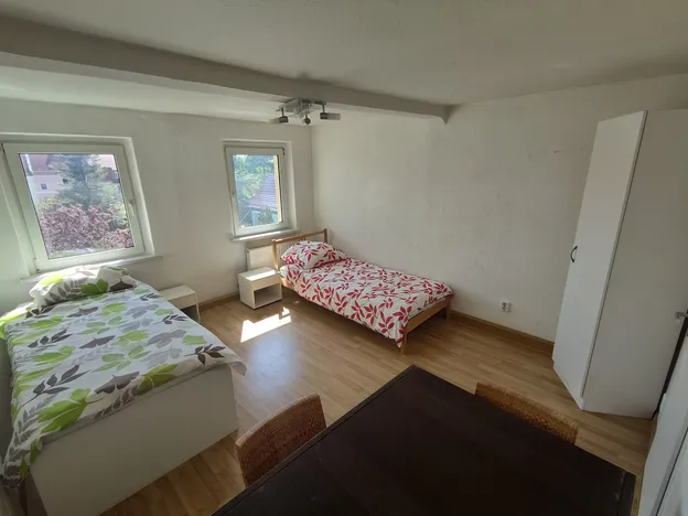 Saubere Wohnung mit kompletter Ausstattung für Monteure, Arbeiter und Berufspendler mit 2 Zimmern