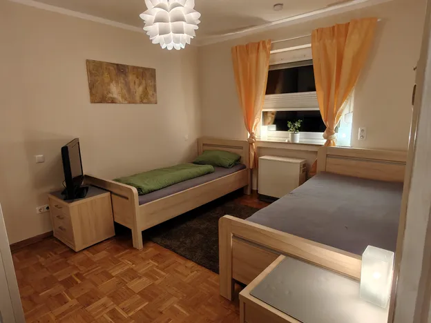 Wohnung 2-4 Pers. Mülheim Ruhr