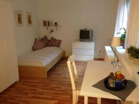 08525 Plauen - Möbliertes Zimmer in Plauen