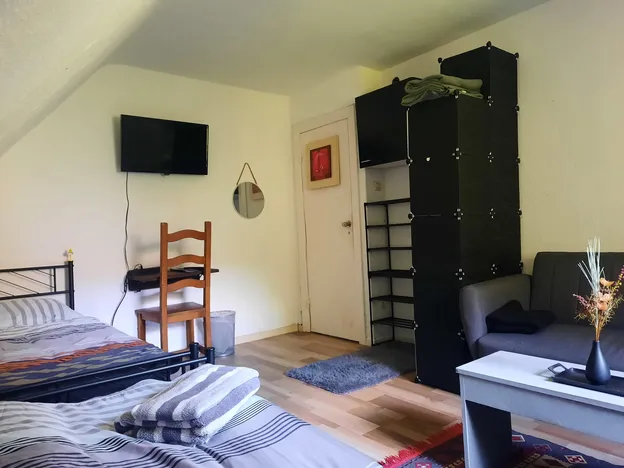 Föhrenholt-Monteurwohnung 3-6 Personen