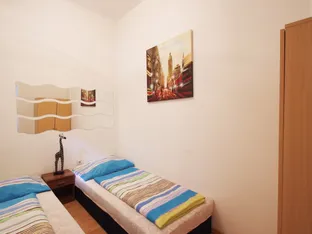 Raisa Apartments 1100