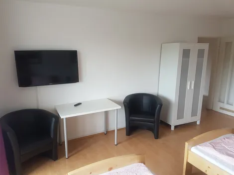 Monteurzimmer und Wohnungen Kassel City Speak Polish - 5