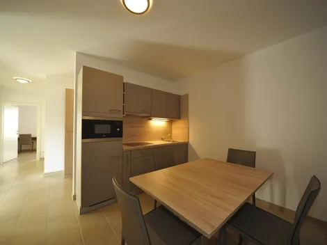 90+ Monteurzimmer in Klagenfurt, Einzelbetten, Parkplätze, WIFI, Küchen - 2