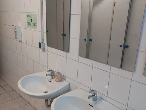 A&M GmbH Kwatery Robotnicze - 4