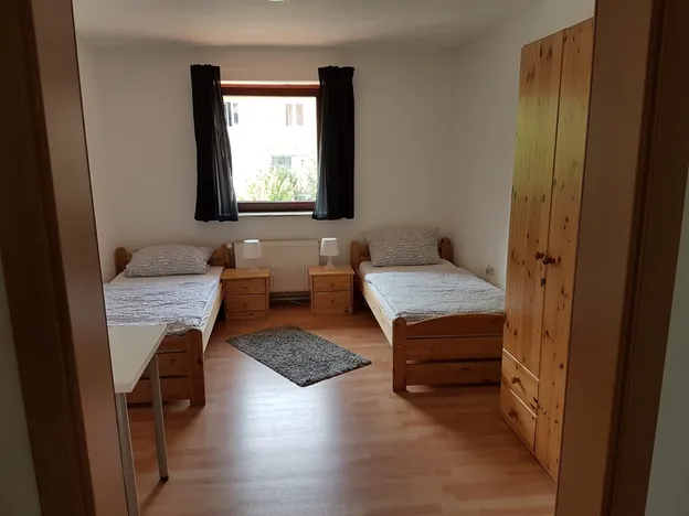 Monteurwohnungen Pension Altenburg bis 30 Personen