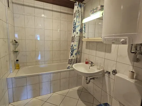 Schöne Unterkunft mit 6 x 2 (Wohnung) Betten in Waldenbuch (Stuttgart / Sindelfingen / Böblingen / Tübingen / Reutlingen) - 2