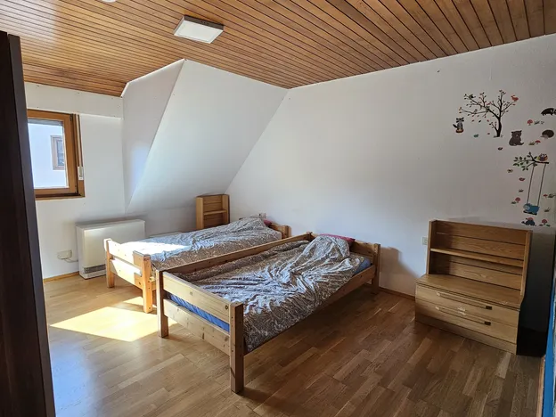 Schöne Unterkunft mit 6 x 2 (Wohnung) Betten in Waldenbuch (Stuttgart / Sindelfingen / Böblingen / Tübingen / Reutlingen)