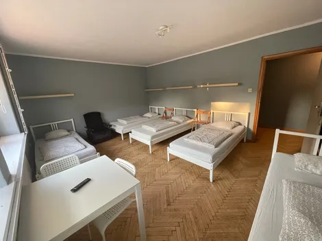 Kwatery Pracownicze Warszawa Ząbki | Pokoje dla pracowników w Warszawie | Tanie Spanie Warszawa | Pokoje Pracownicze Warszawa | Kwatery dla Pracowników - 13