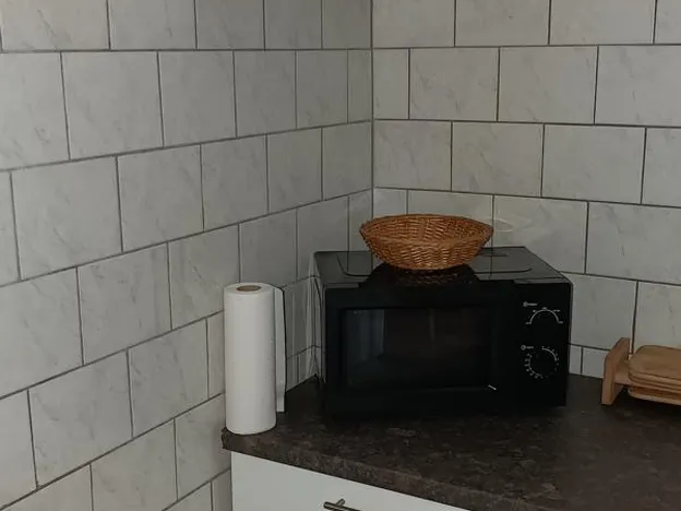 Ab 30 € Wohnung Zadekstrasse