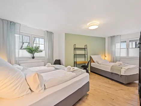 Dream Homes/ Sali- Partner - 5