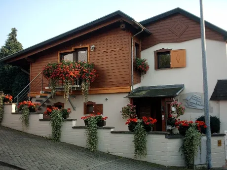 53913 Swisttal-Heimerzheim - Ferienwohnung Swisttal