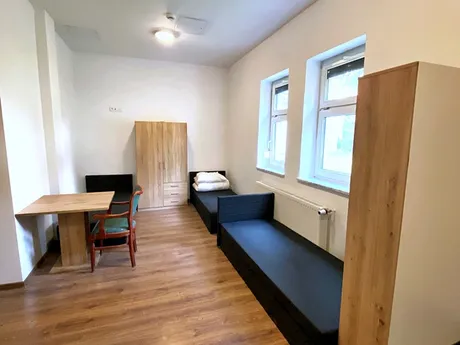 43-502 Czechowice-Dziedzice - Hotel Pracowniczy RIST