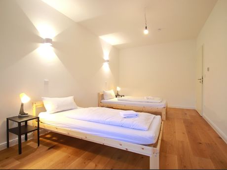 10247 Berlin - Komfortable Monteurwohnungen in Berlin bis 50 Personen