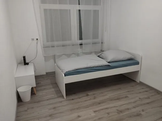 4-Zimmer Monteurwohnung in Kaiserlautern