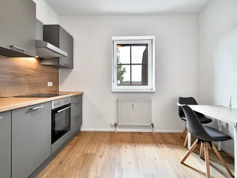 60 Betten ganzes Haus oder Apartments + Linz-Wels-Steyr-Umgebung mit Parkplatz, TOP Lage! - 11